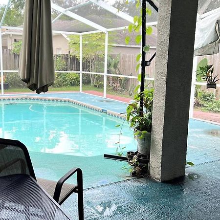Room In Citrus Park And Carollwood, Close To The Airport & Downtown 탬파 외부 사진